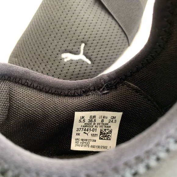 Puma Black and White Chroma Slip-On Light Weight Athletic Sneakers Woman’s 8 - Picture 9 of 10